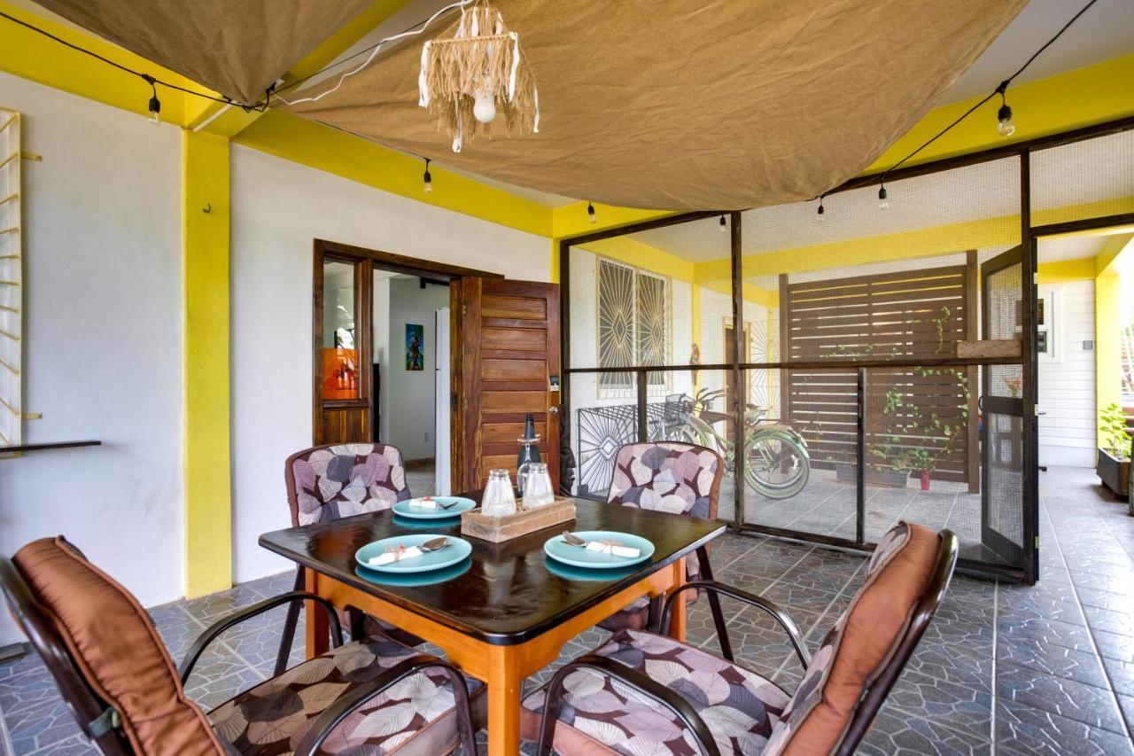 Driftwood Gardens Guesthouse Placencia Extérieur photo